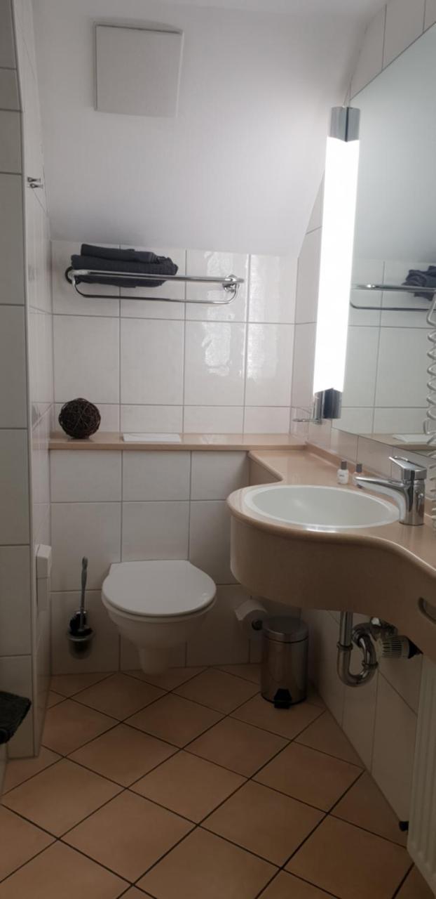 Zum Simonbraeu Hotel Bitburg Luaran gambar