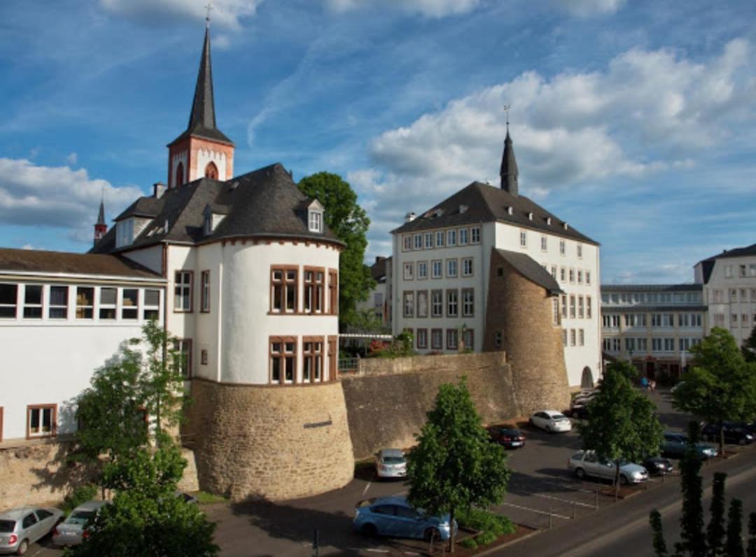 Zum Simonbraeu Hotel Bitburg Luaran gambar