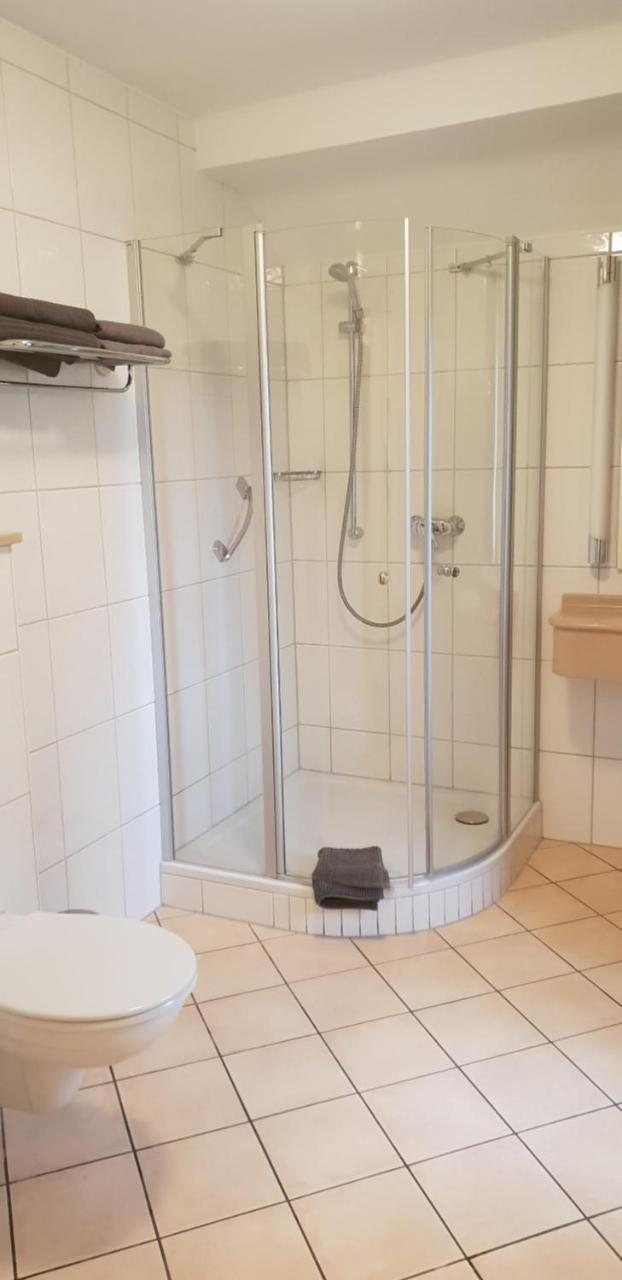 Zum Simonbraeu Hotel Bitburg Luaran gambar