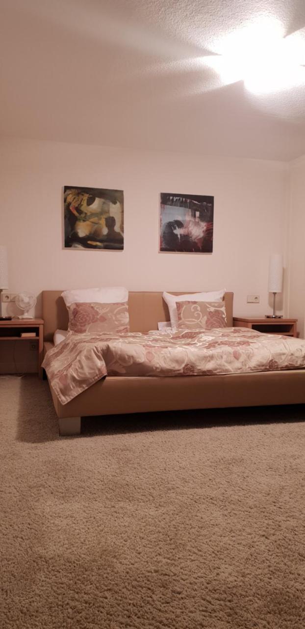 Zum Simonbraeu Hotel Bitburg Luaran gambar