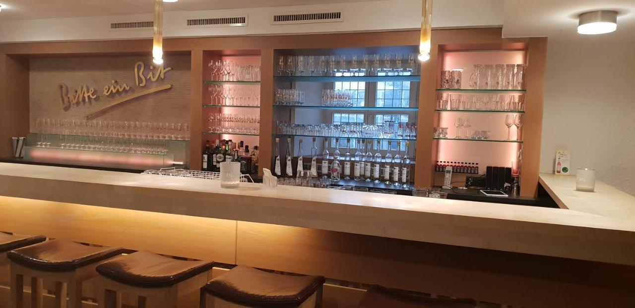 Zum Simonbraeu Hotel Bitburg Luaran gambar